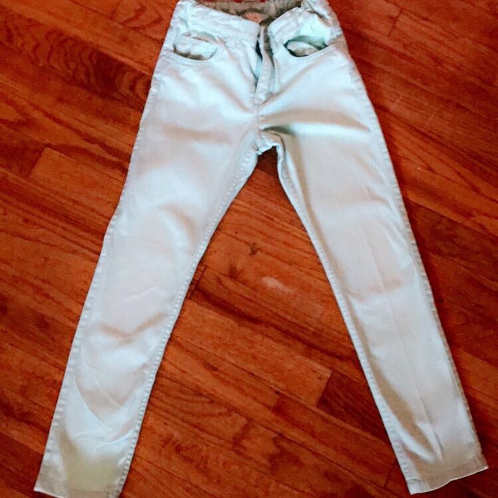 Beautiful Green Colored Skinny Jeans